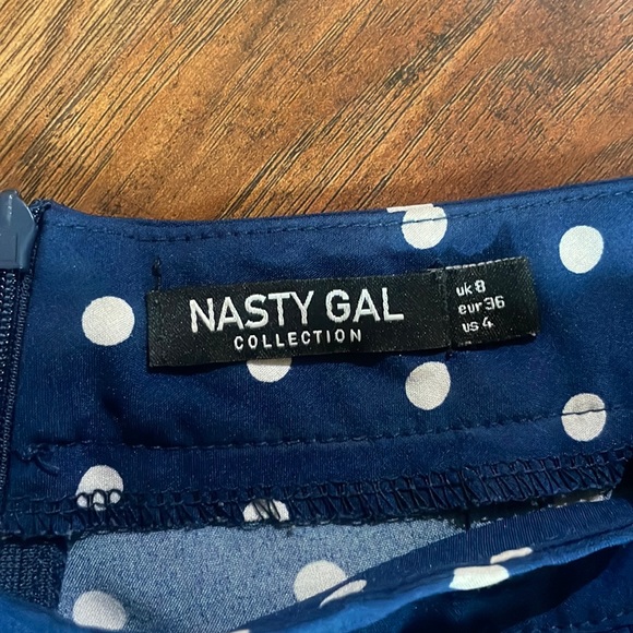 NASTY GAL Polka Dot Wide Leg Crop Pant - Picture 3 of 8